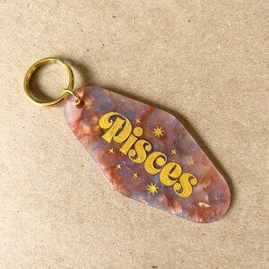 Pisces Zodiac Astrology Resin Key Tag Keychain Gold Plated Brand New